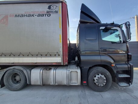 2012 Mercedes-Benz Axor, чёрный, 3700000 рублей, вид 2