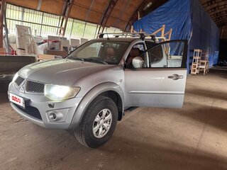 2012 Mitsubishi L200 IV, серебристый, 1350000 рублей, вид 1