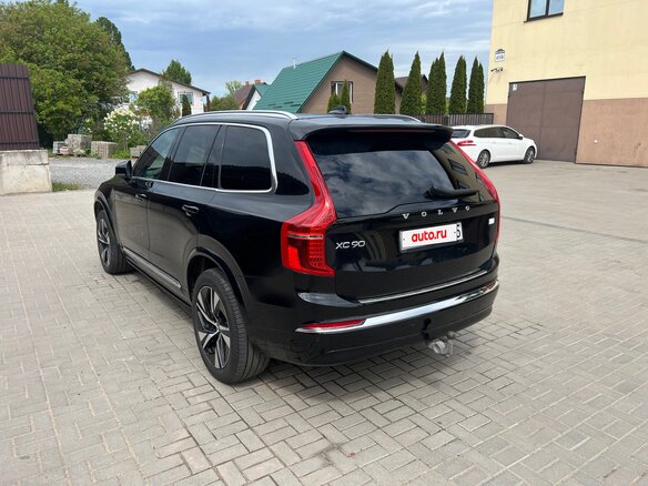 2023 Volvo XC90 Recharge II Рестайлинг 1, чёрный, 4000000 рублей - вид 4