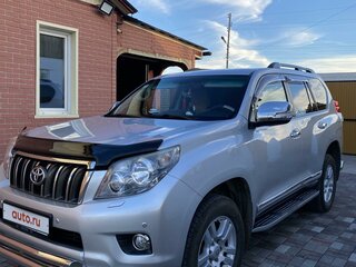 2011 Toyota Land Cruiser Prado 150 Series, серебристый, 3500000 рублей, вид 1