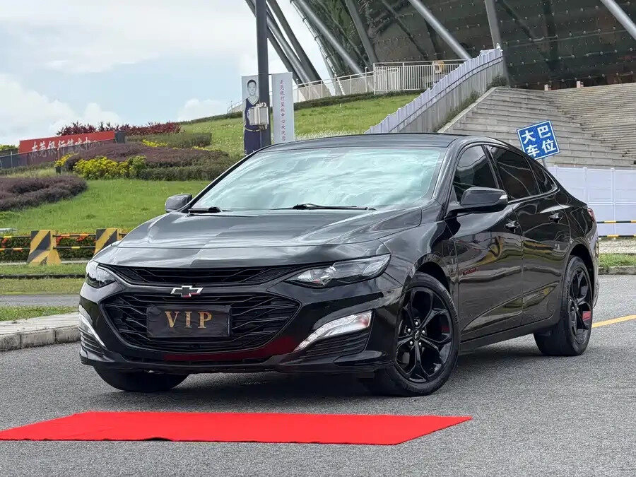 Открыть фотографии: Chevrolet Malibu IX Рестайлинг