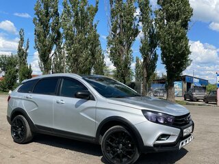 2020 Lada (ВАЗ) Vesta SW Cross I, серебристый, 1600000 рублей, вид 2