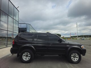 2000 Mitsubishi Montero Sport I, чёрный, 800000 рублей, вид 5