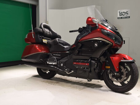 2015 Honda GL 1800 Gold Wing, красный, 1400000 рублей, вид 3