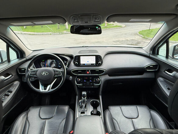 2018 Hyundai Santa Fe IV, серый, 2550000 рублей - вид 8