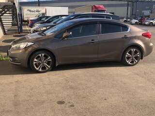 2014 Kia Cerato III, бежевый, 1300000 рублей, вид 2