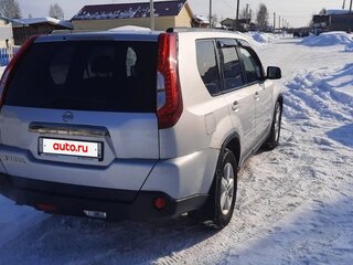 2011 Nissan X-Trail II Рестайлинг, серебристый, 1100000 рублей, вид 5