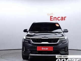 2021 Kia Seltos I, серый, 1550000 рублей, вид 2