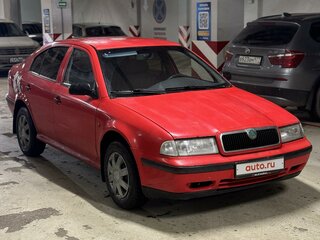 1997 Skoda Octavia I (A4), красный, 120000 рублей, вид 3