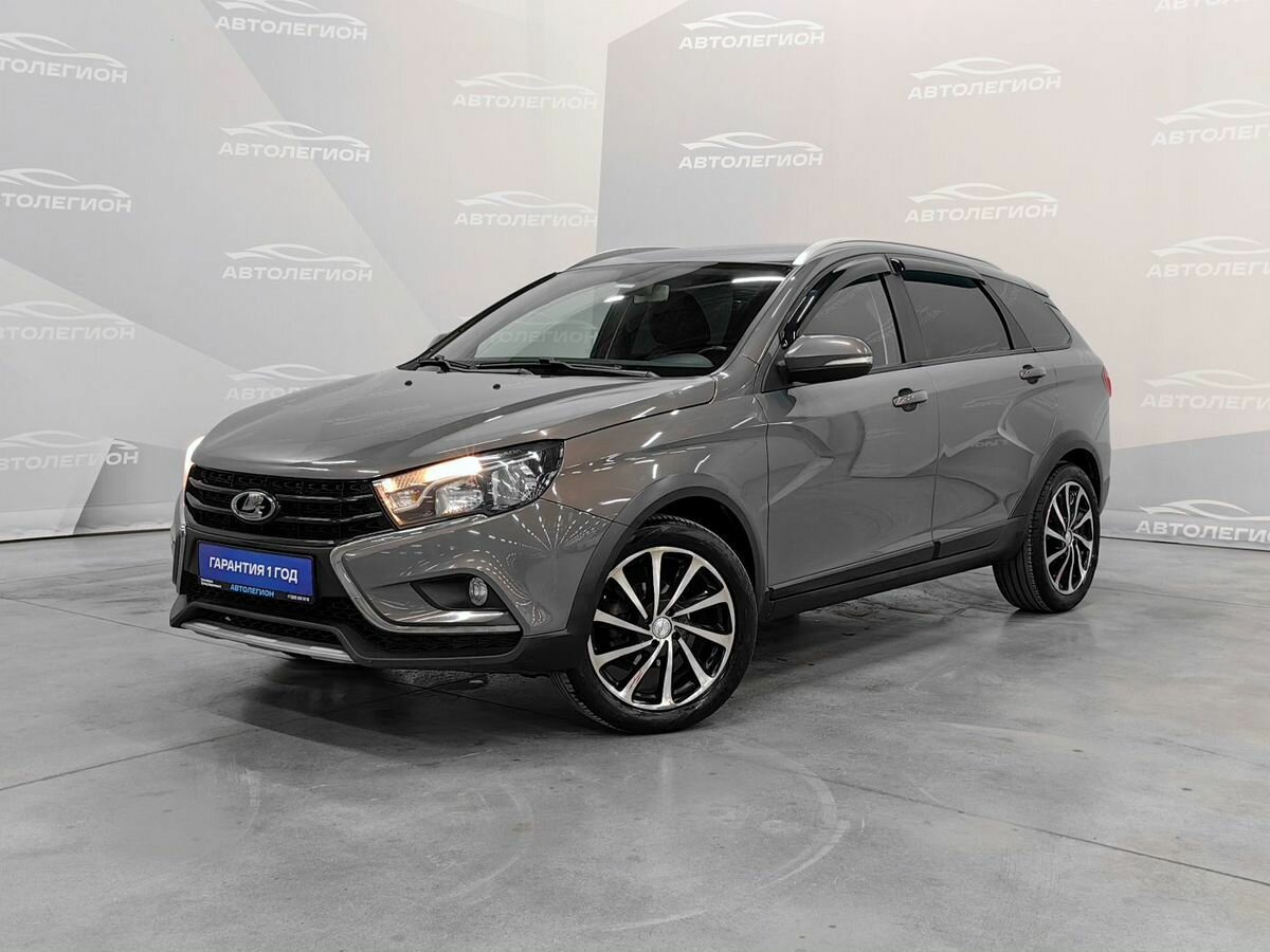 Открыть фотографии: Lada (ВАЗ) Vesta I