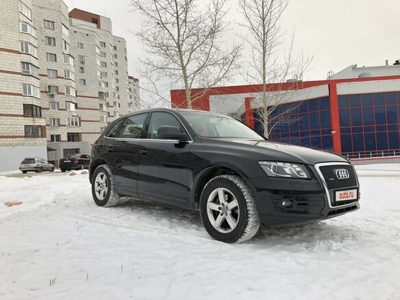 2010 Audi Q5 I (8R), чёрный - вид 2