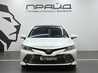 2019 Toyota Camry VIII (XV70), белый, 2449900 рублей, вид 2
