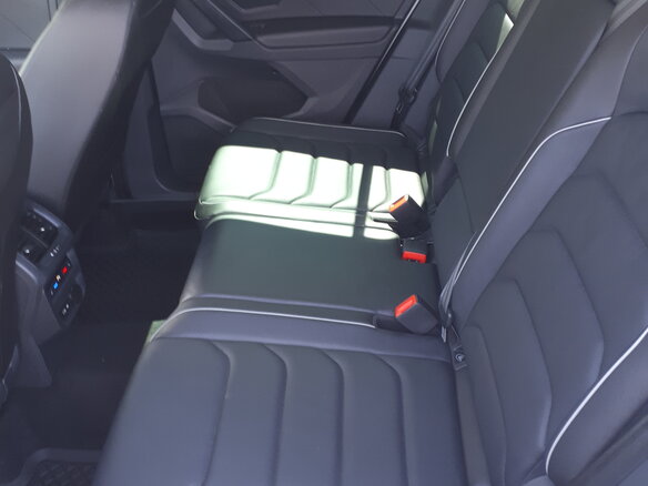 2021 Volkswagen Tiguan II Рестайлинг, белый - вид 13