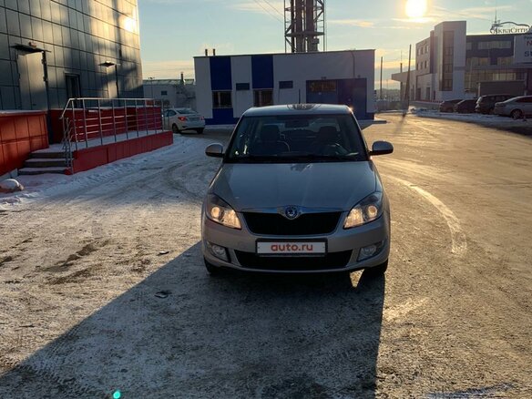 2012 Skoda Fabia II Рестайлинг, серебристый - вид 4