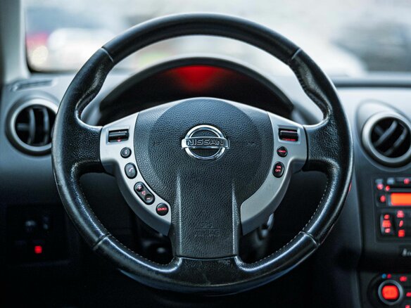 2008 Nissan Qashqai I, коричневый, 739000 рублей - вид 5