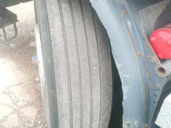 1995 DAF 95, красный, 1300000 рублей - вид 6