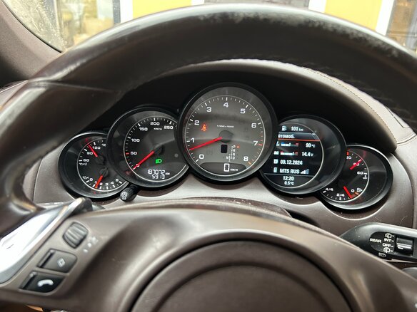 2011 Porsche Cayenne S II (958), чёрный, 1900000 рублей - вид 14