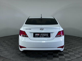 2016 Hyundai Solaris I Рестайлинг, белый, 950000 рублей, вид 5
