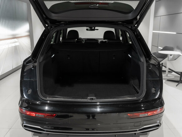 2020 Audi Q5 II (FY), чёрный, 3075000 рублей - вид 22