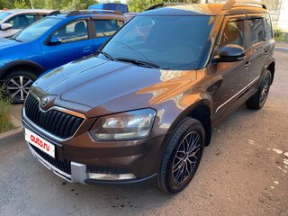 2015 Skoda Yeti I Рестайлинг, коричневый, 1350000 рублей, вид 1