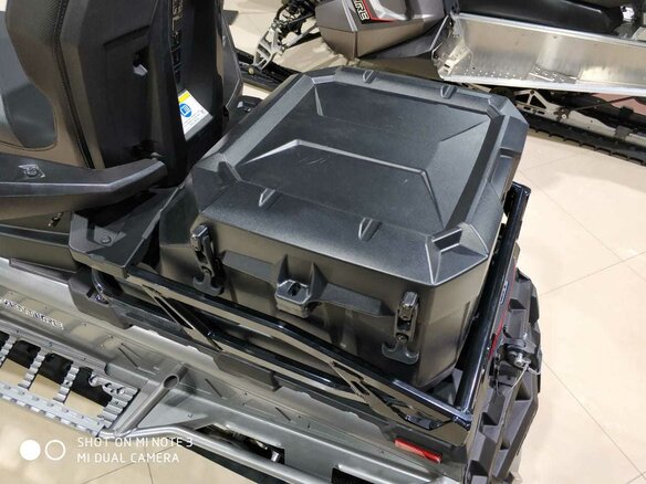 2019 Polaris 800 Titan, серый - вид 10