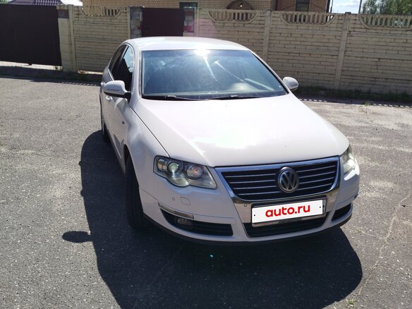2010 Volkswagen Passat B6, белый, 780000 рублей - вид 4