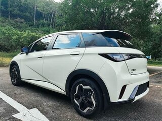 2022 BYD Dolphin 44.9 kWh I, белый, 800088 рублей, вид 5