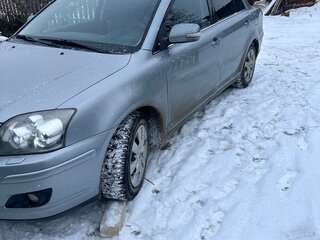 2008 Toyota Avensis II Рестайлинг, серебристый, 1080000 рублей, вид 3