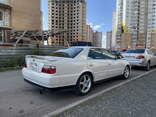 1997 Toyota Chaser VI (X100), белый, 676000 рублей, вид 2