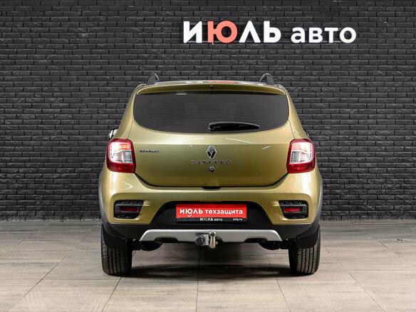 2016 Renault Sandero Stepway II, золотистый - вид 5