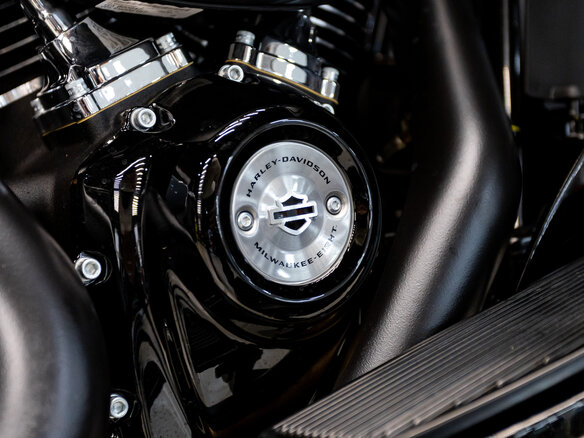 2023 Harley-Davidson Road Glide Limited, серебристый, 3150000 рублей - вид 15