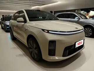 2026 Li Auto (Lixiang) L6 II, золотистый, 7216033 рублей, вид 3