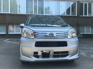 2018 Daihatsu Move VI Рестайлинг, серебристый, 860000 рублей, вид 1