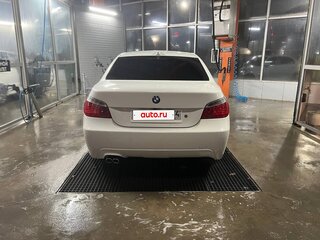 2007 BMW 5 серии 525i V (E60/E61), белый, 2700000 рублей, вид 5