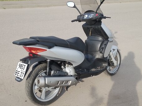 2012 Benelli Caffe Nero 250, серебристый, 135000 рублей, вид 3