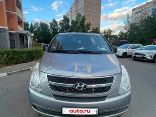 2011 Hyundai Grand Starex I, серый, 950000 рублей, вид 2