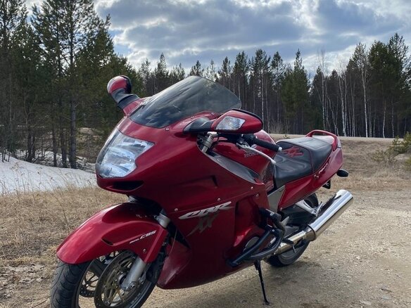 2001 Honda CBR 1100 XX, красный, 650000 рублей - вид 11