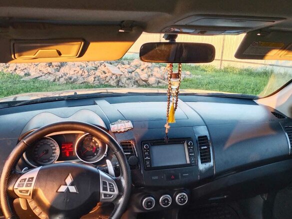2007 Mitsubishi Outlander II, чёрный, 840000 рублей - вид 10