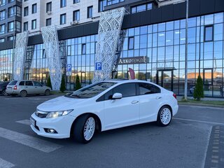 2012 Honda Civic IX, белый, 1100000 рублей, вид 1