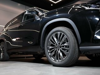 2026 Toyota Highlander IV (XU70), чёрный, 6832000 рублей, вид 4