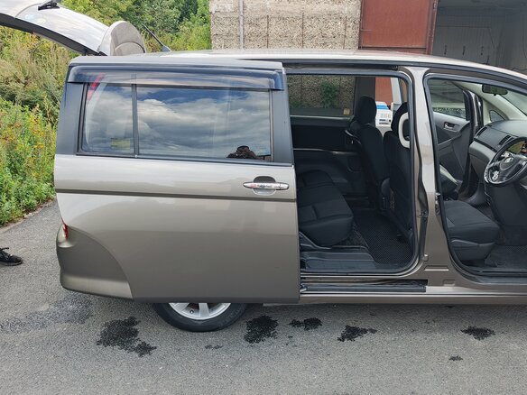 2010 Toyota ISis I Рестайлинг, серый, 959000 рублей - вид 11