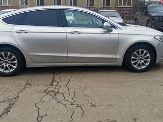 2016 Ford Mondeo V, серебристый, 1139000 рублей, вид 3