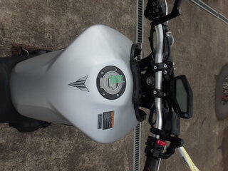 2016 Yamaha MT-09 (FZ-09), серый, 760000 рублей, вид 2