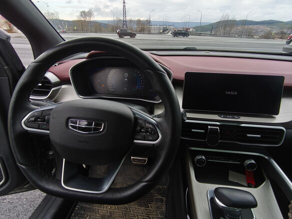 2023 Geely Coolray I, серый, 2500000 рублей - вид 9