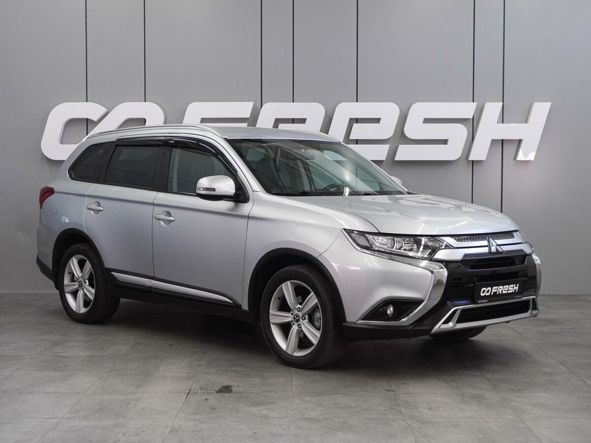 Открыть фотографии: Mitsubishi Outlander III Рестайлинг 3
