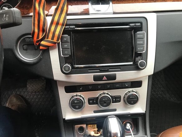 2012 Volkswagen Passat B7, коричневый, 1350000 рублей - вид 8