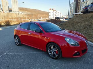 2012 Alfa Romeo Giulietta III, красный, 1300000 рублей, вид 4