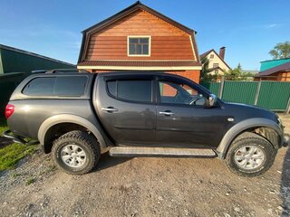 2013 Mitsubishi L200 IV, серый, 1540000 рублей, вид 3