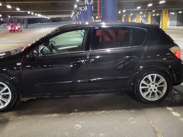 2008 Opel Astra H Рестайлинг, чёрный, 450000 рублей - вид 3