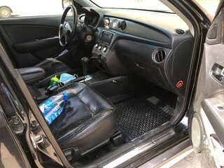 2005 Mitsubishi Outlander I, чёрный, 700000 рублей, вид 5